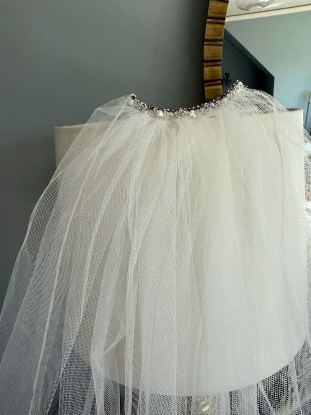 Tulle Fingertip Length Veil - Picture 3 of 3